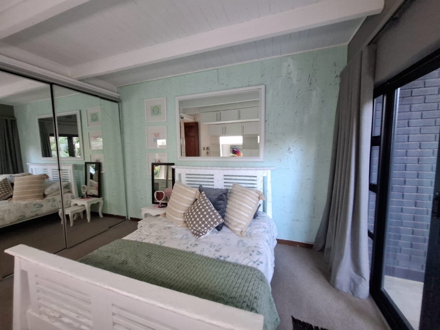 5 Bedroom Property for Sale in Protea Park North West